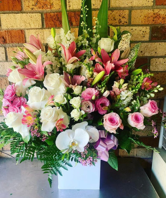 Extra Large Florist Choice Pastel Arrangement